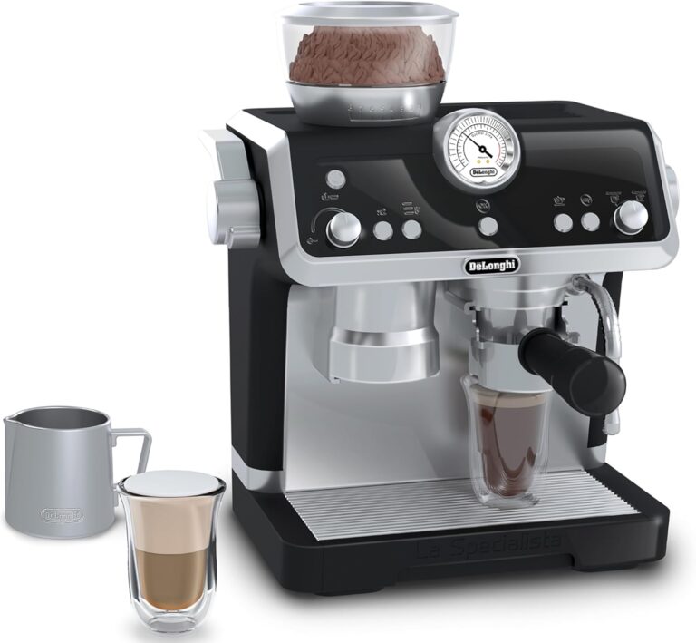 Casdon De’Longhi Toys. Barista Coffee Machine. Toy Kitchen Playset for Kids with Moving Parts, Realistic Sounds and Magic Coffee Reveal. For Children Aged 3+, Silver