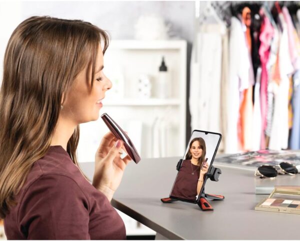 Hama Phone Tripod (Mini tripod with phone holder selfies, rotatable tiltable, landscape and portrait mode, travel tripod, fits smartphones with a width of 5.8 to 8.5 cm, 1/4-inch screw)