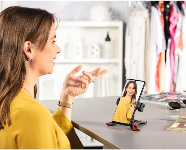 Hama Phone Tripod (Mini tripod with phone holder selfies, rotatable tiltable, landscape and portrait mode, travel tripod, fits smartphones with a width of 5.8 to 8.5 cm, 1/4-inch screw)