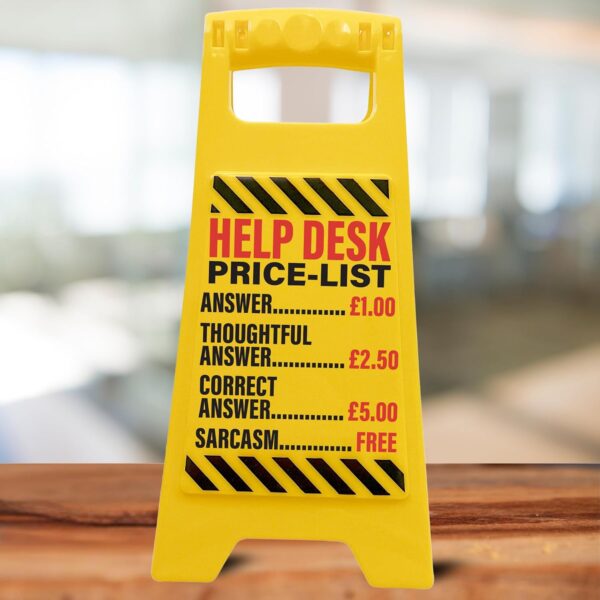 71Na50EYSL._AC_SL1500_.jpg Boxer Gifts Help Desk Joke Office Desk Sign - Funny Manager Gift for Your Boss and Colleagues - Novelty Work Accessories