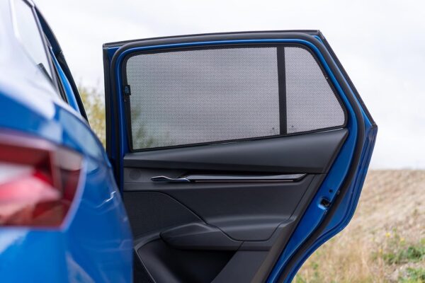 71y641zkTEL._AC_SL1500_.jpg Set Car Shades (rear side doors) compatible with Skoda Enyaq iV 2020- excl. Coupe (2-pieces) Custom-Fit Sunshades for Cars