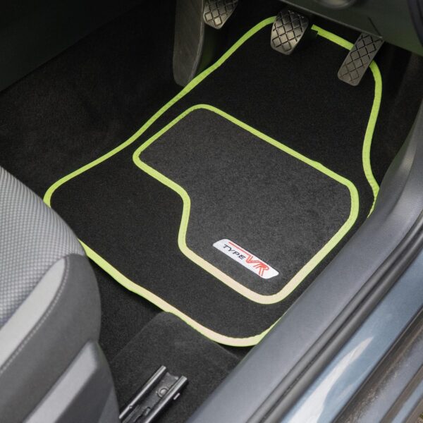 Sakura SS5308 Universal Car Mat Set, Lime