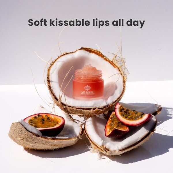 81iffTYzTL._SL1500_.jpg Dermasuri - Lip Exfoliator Scrub & Moisturizer - Sugar Scrubs, Overnight Hydration & Softening - Brighten & Soften Dark Lips For Men & Women -Soothing Dryness -Coconut Passion Fruit Flavor - 20g/0.7oz