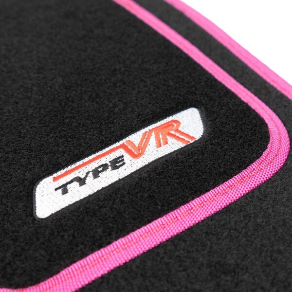 81oDUiuY8dL._AC_SL1500_.jpg Sakura SS5309 Universal Car Mat Set, Pink